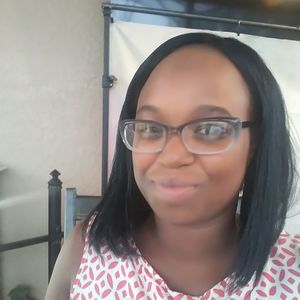 Meet your Posher, Whitney